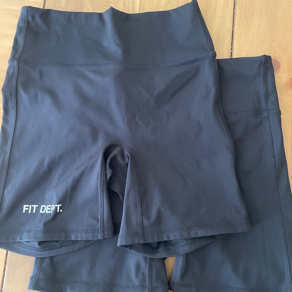 Fabletics Black High Waisted 6inch shorts - Set of 2